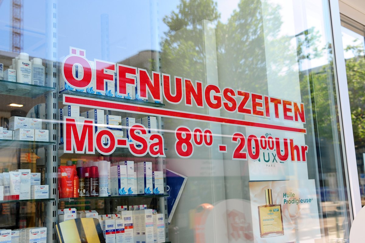 Symbolbild Apotheke: Diskussion um Dienstbereitschaft und Entfernungskriterien